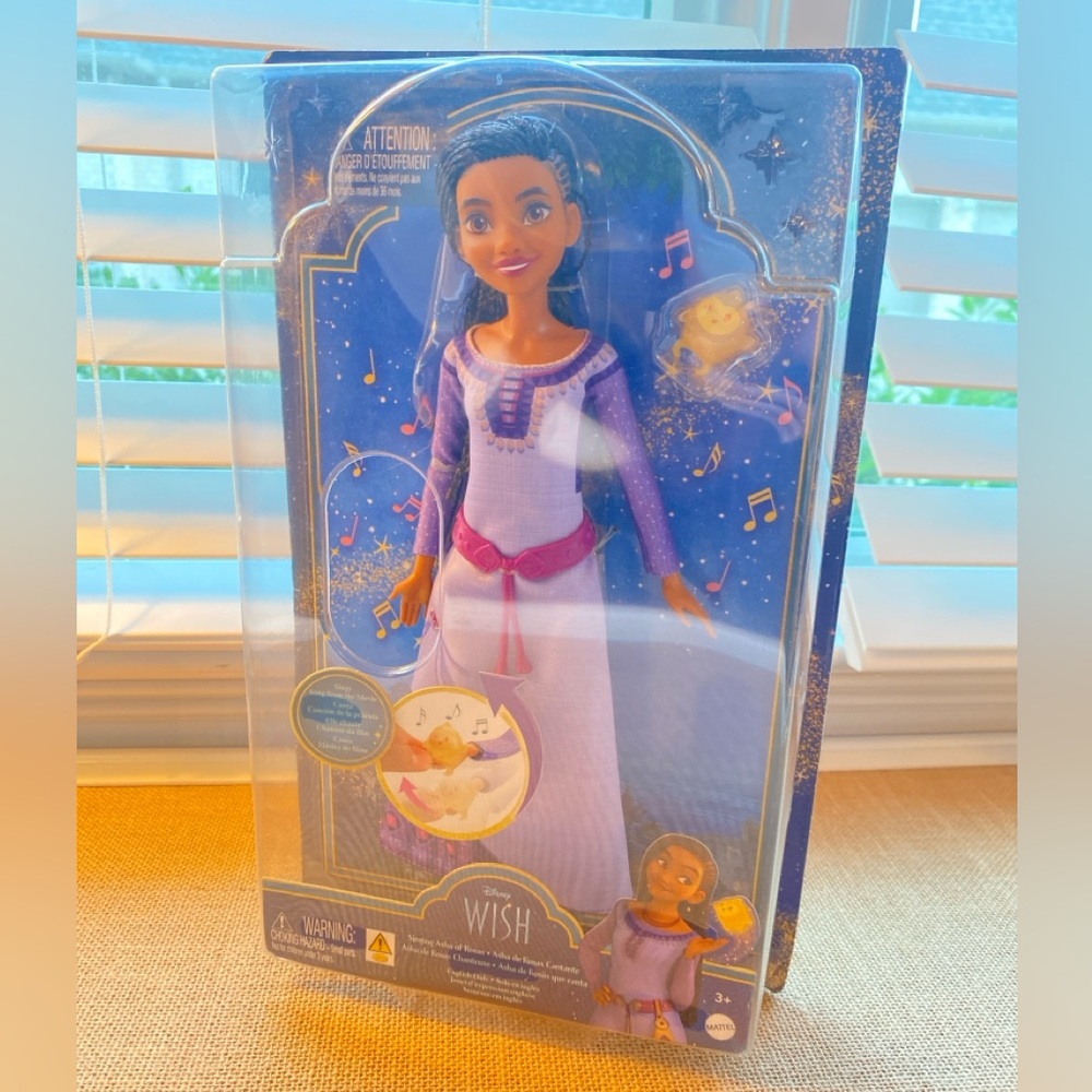 Disney’s Wish Asha of Roses 5.5-Inch Singing Doll Sings "This Wish" NIB